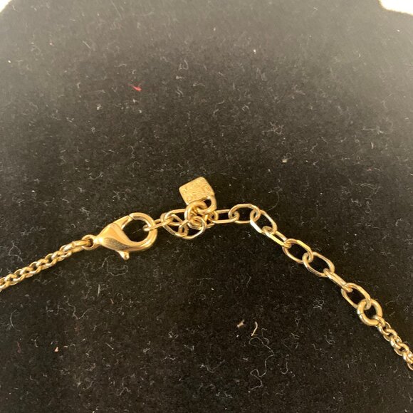 UNO de 50 Necklace - Picture 2 of 2